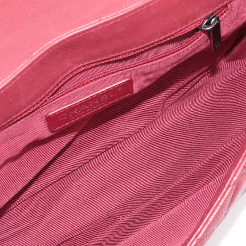 Chanel Medium Quilted Caviar Casual Pocket Flap Red Leather Very good condition - Inside View