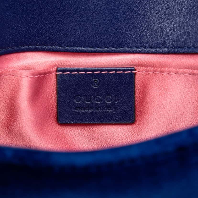 Gucci Small GG Marmont Matelasse Velvet Shoulder Bag Blue Very good condition - Box View