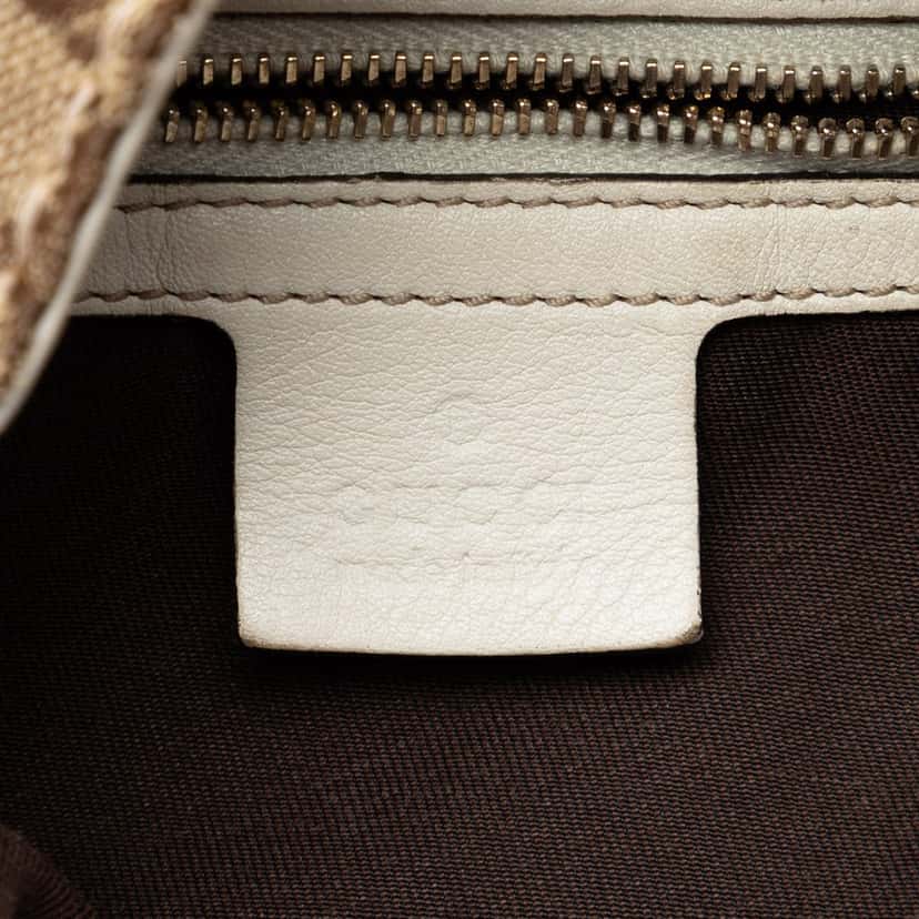 Gucci GG Canvas Charlotte Crossbody Beige Very good condition - Box View