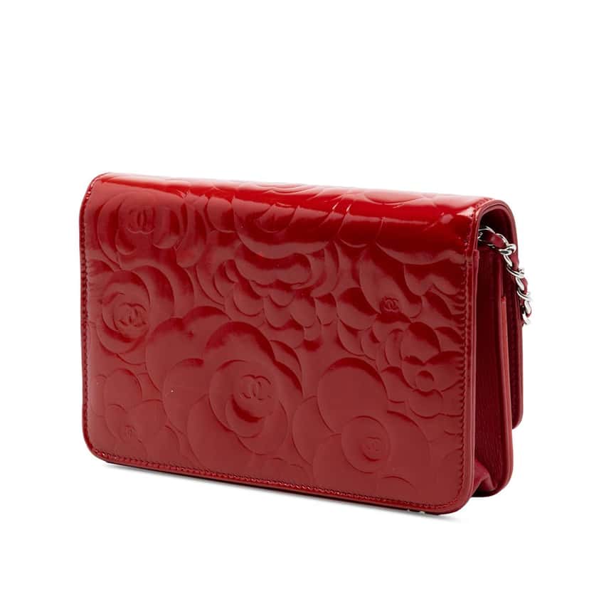 Chanel CC Embossed Patent Camellia Wallet On Chain Red Leather Very good condition - Back View