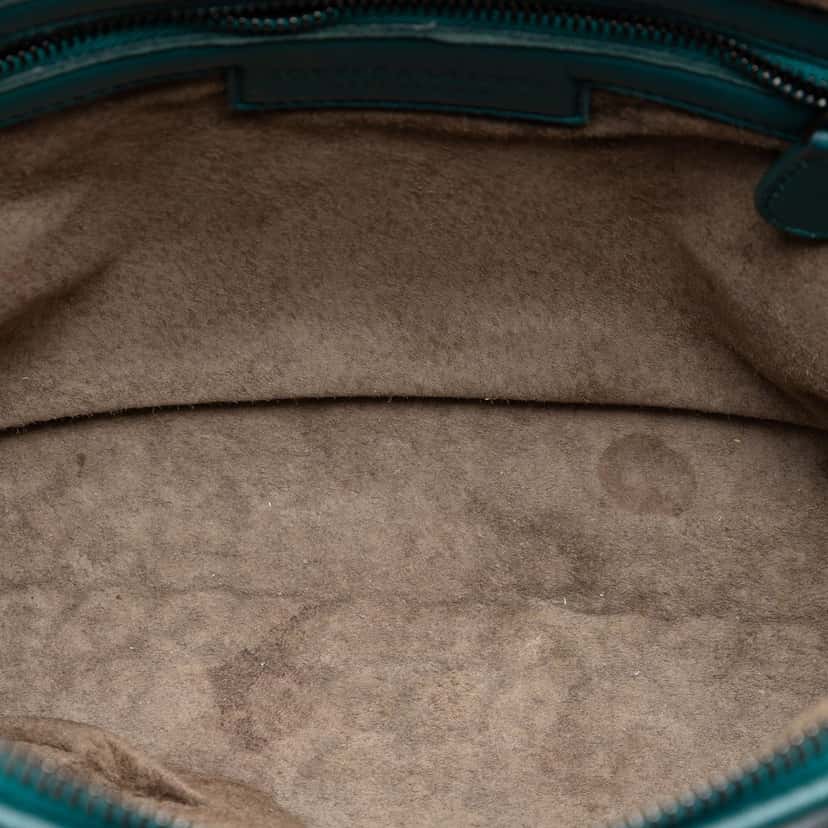 Bottega Veneta Nappa Intrecciato Nodini Crossbody Blue Leather Very good condition - Model View