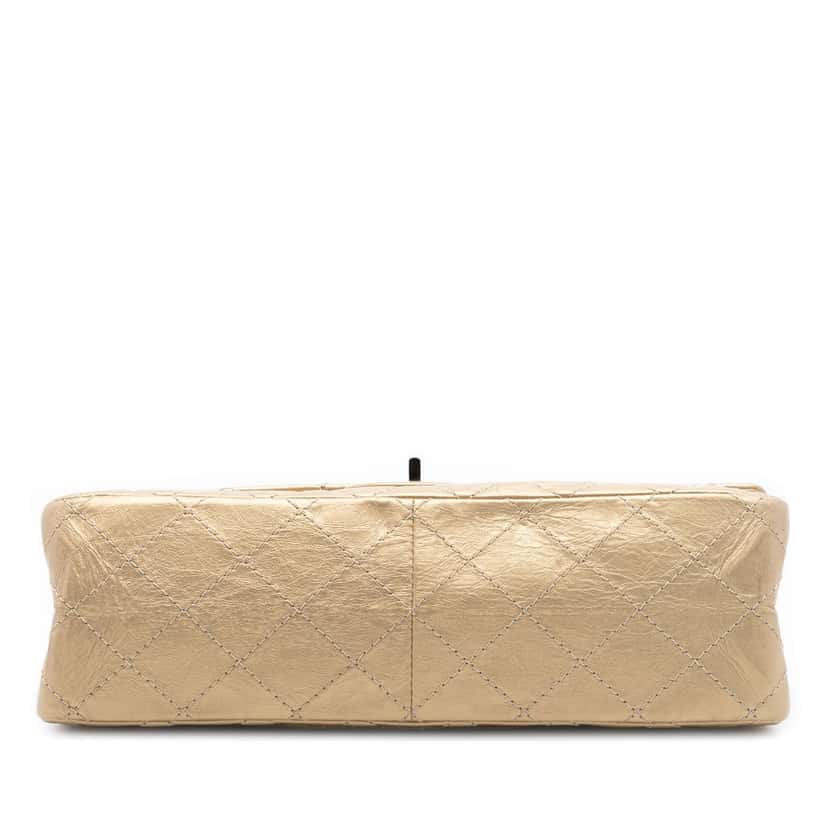 Chanel Quilted Metallic Aged Calfskin Reissue 2.55 Double Flap 226 Gold Leather Very good condition - Inside View