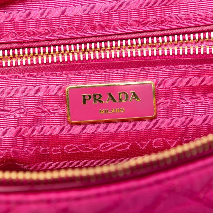 Prada Impuntu Tessuto Chain Crossbody Pink Very good condition - Box View