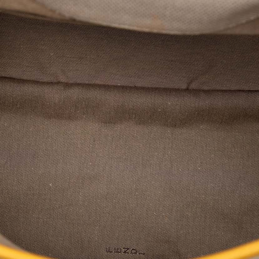 Fendi Canvas Borsa Tape Shoulder Bag Beige Very good condition - Model View