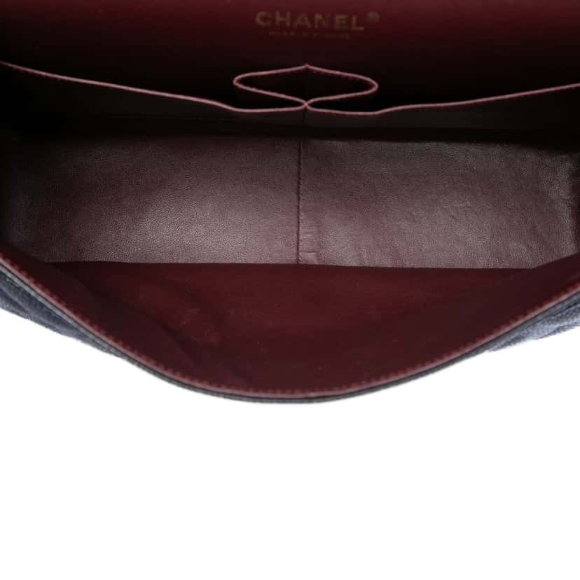Chanel Jumbo Classic Caviar Double Flap Black Leather Very good condition - Model View