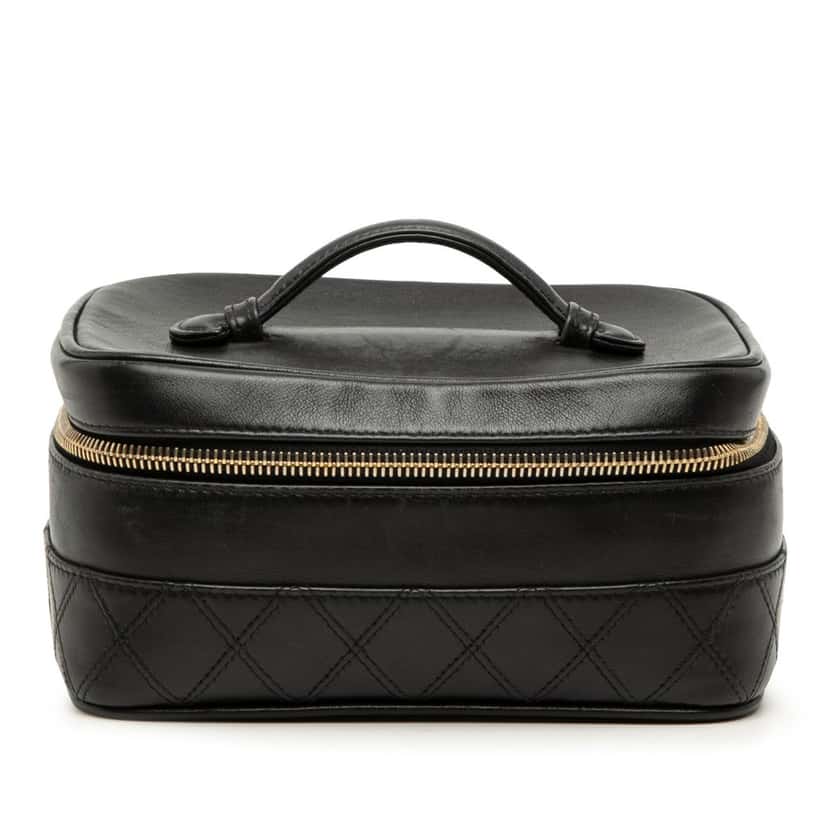 Chanel CC Quilted Lambskin Vanity Bag Black Leather Very good condition - Front View