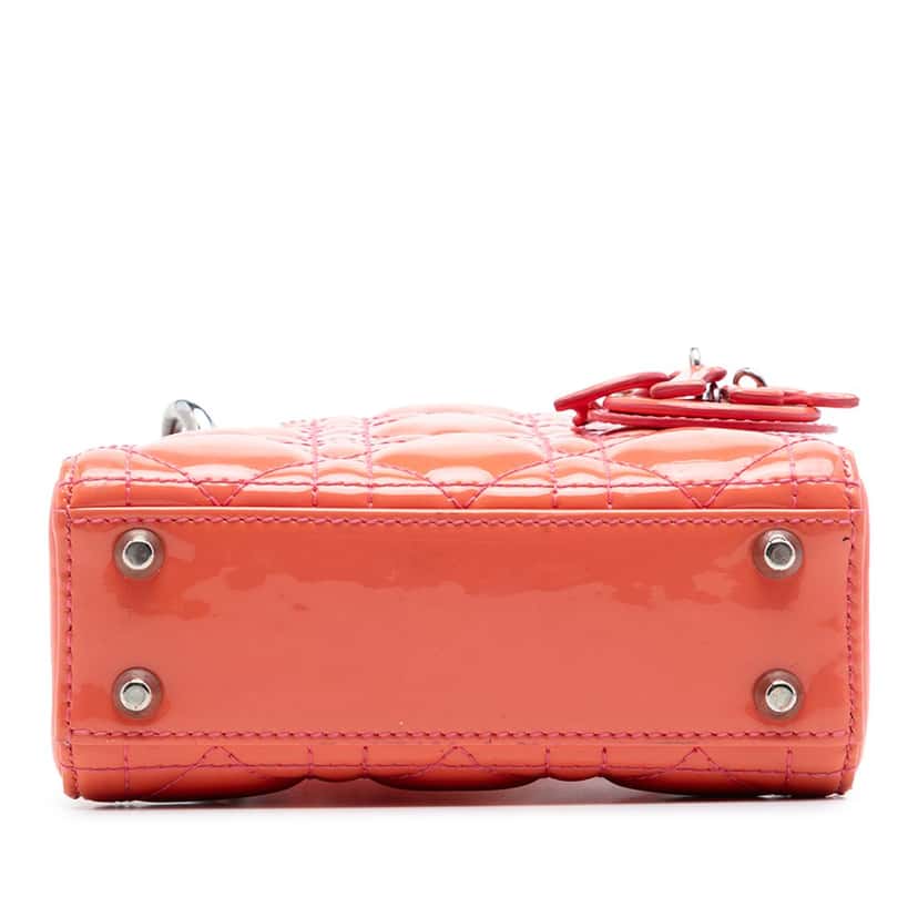 Dior Micro Patent Cannage Lady Dior Pink Leather Very good condition - Inside View