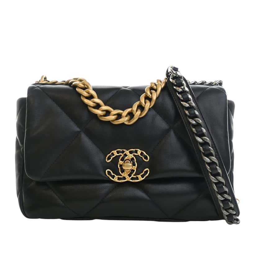Chanel Medium Lambskin 19 Flap Black Leather Very good condition - Front View