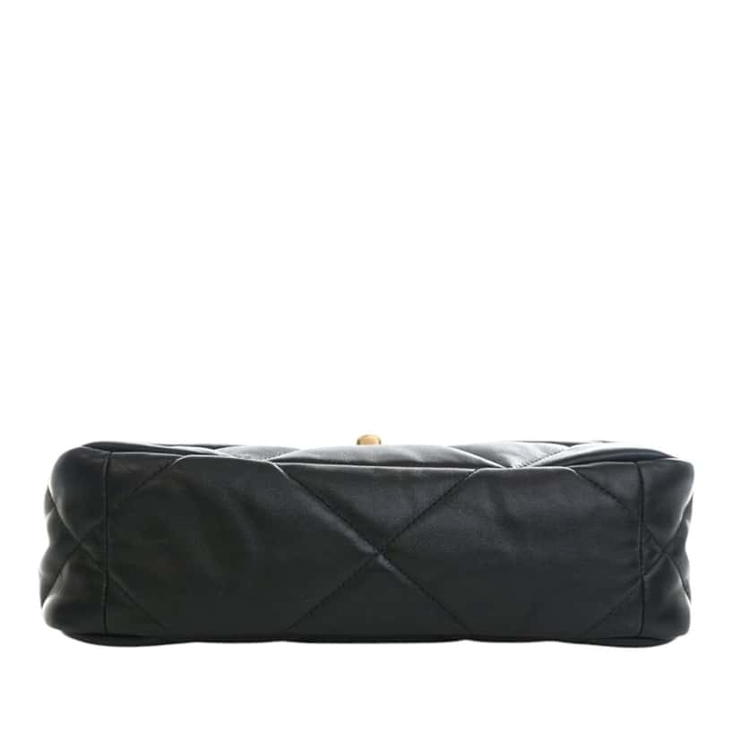 Chanel Medium Lambskin 19 Flap Black Leather Very good condition - Box View