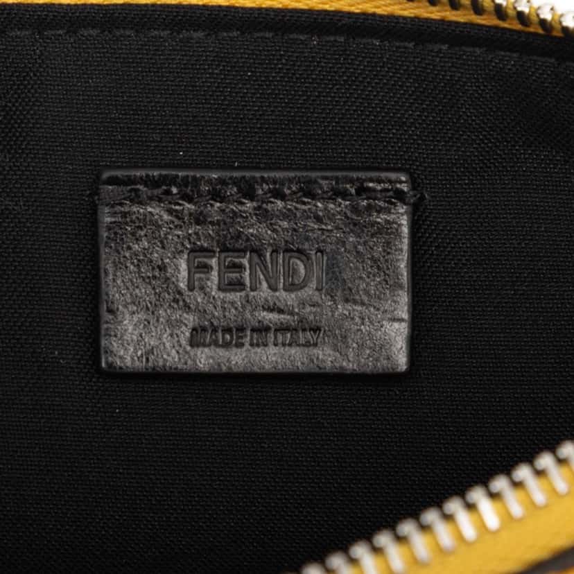 Fendi Leather Baguette Phone Crossbody Yellow Leather Very good condition - Box View