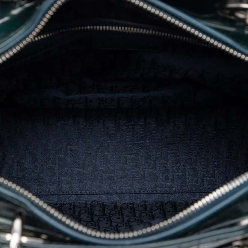 Dior Large Patent Cannage Lady Dior Blue Leather Very good condition - Model View