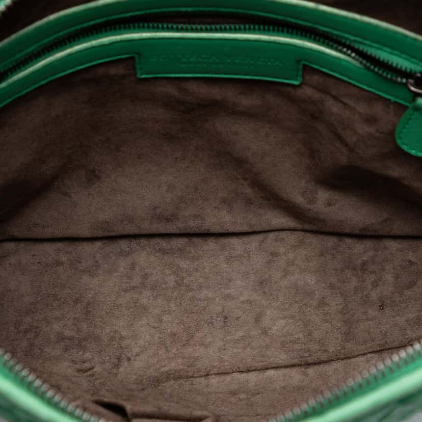 Bottega Veneta Nappa Intrecciato Nodini Crossbody Green Leather Very good condition - Model View