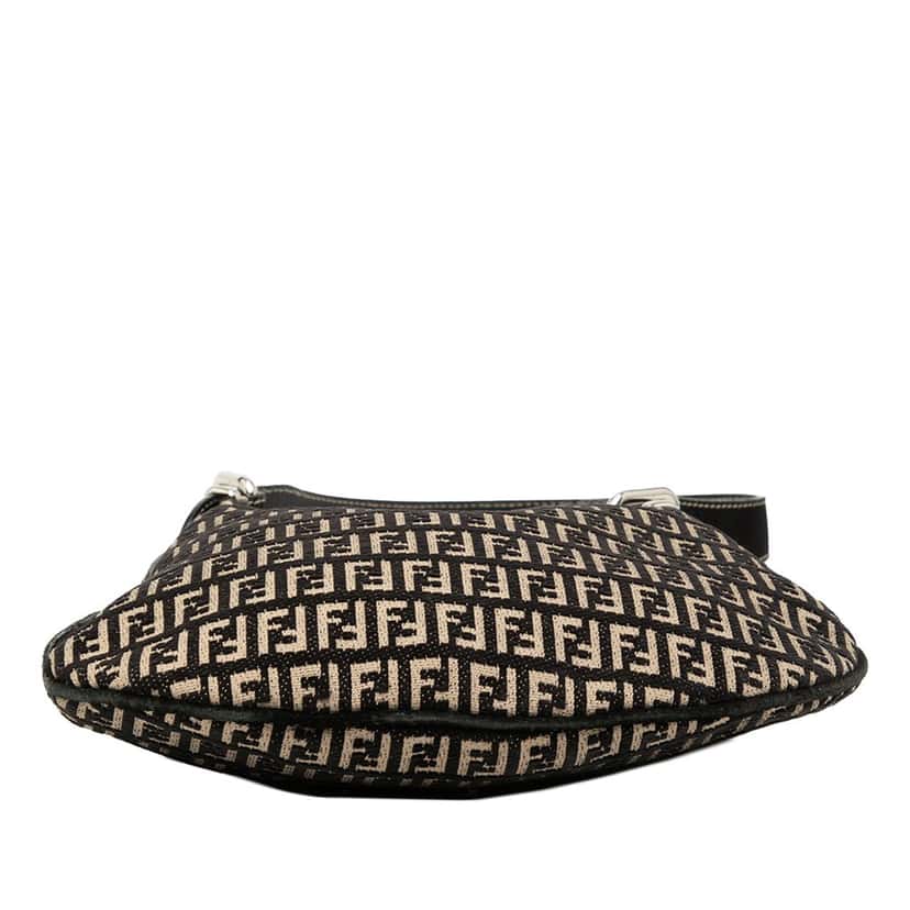 Fendi Zucchino Canvas Oyster Shoulder Bag Black Very good condition - Inside View