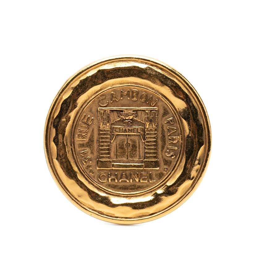 Chanel Gold Plated 31 Rue Cambon Brooch Gold Metal Very good condition - Front View