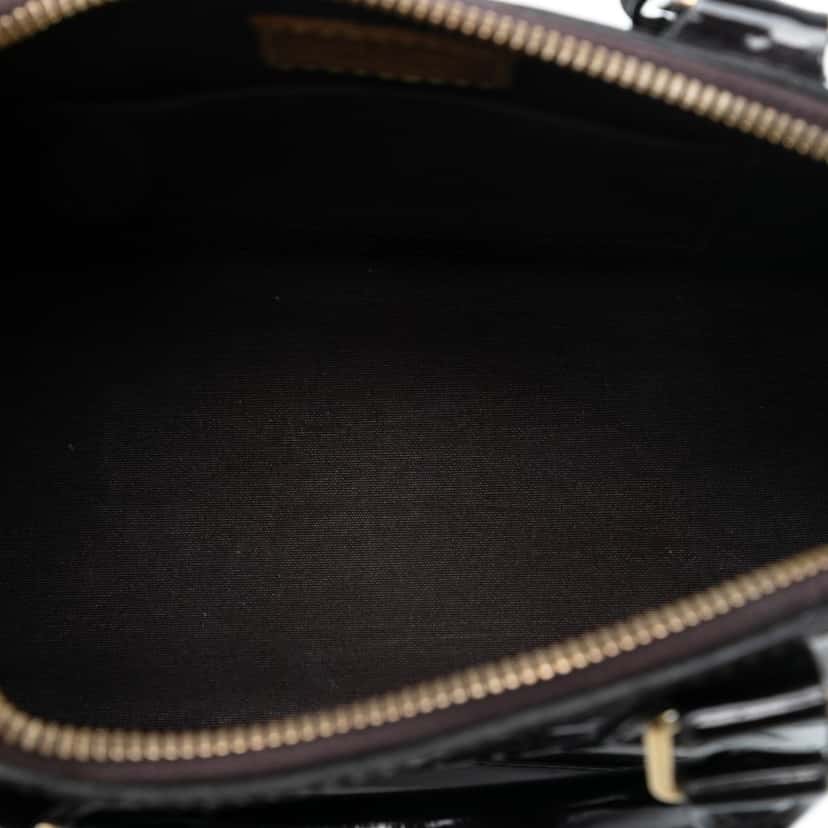 Louis Vuitton Monogram Vernis Alma BB Purple Leather Very good condition - Model View