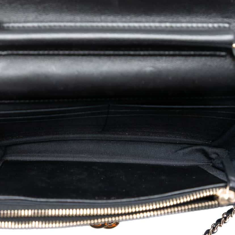 Chanel Quilted Lambskin Golden Class Wallet On Chain Black Leather Very good condition - Model View
