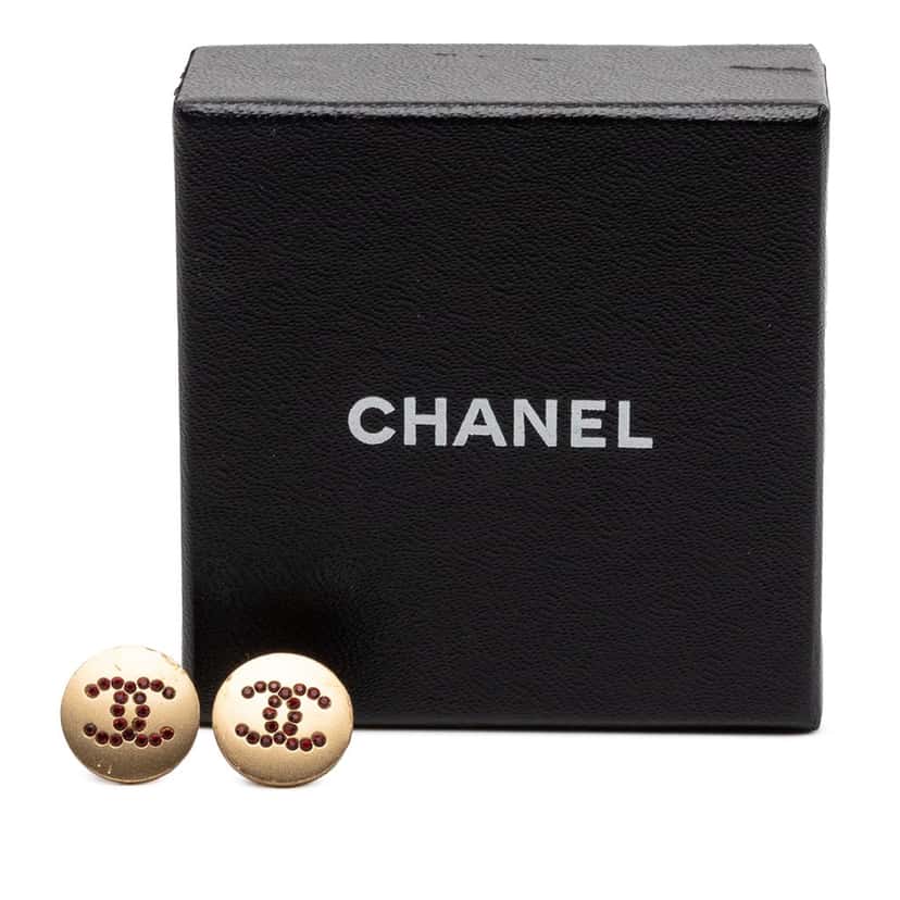 Chanel CC Gold Plated Strass Clip On Earrings Gold Metal Very good condition - Model View