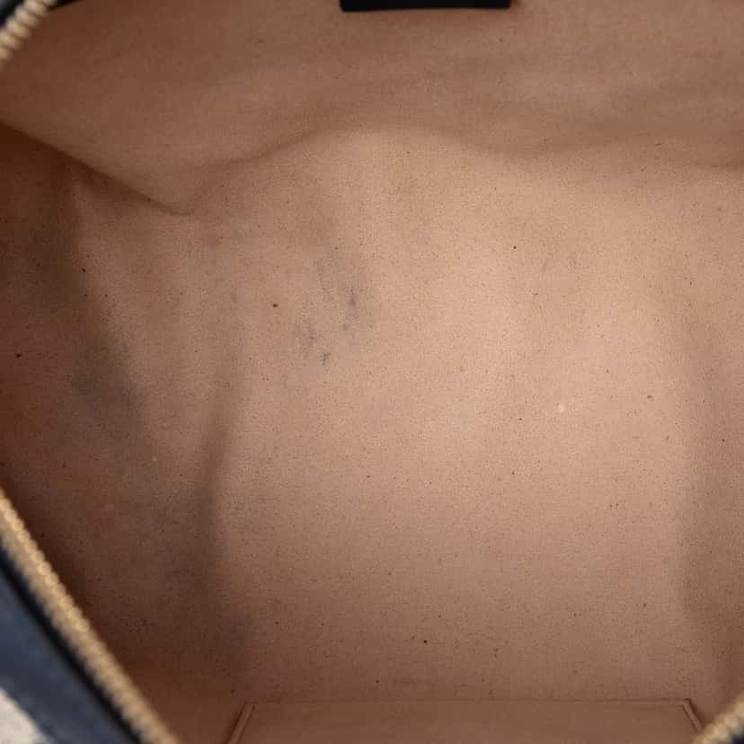 Gucci Small GG Supreme Boston Bag Beige Very good condition - Model View