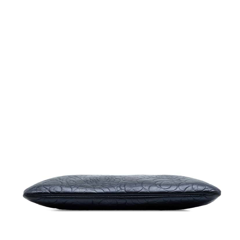 Chanel Large Embossed Lambskin Camellia O Case Clutch Blue Leather Very good condition - Inside View