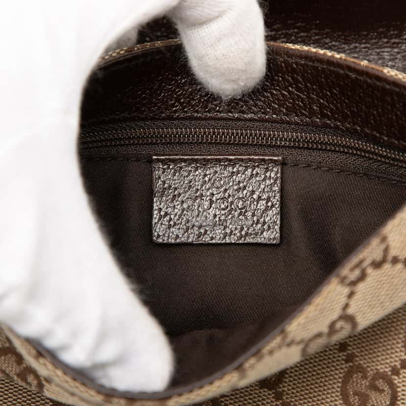 Gucci GG Canvas Belt Bag Beige Very good condition - Box View