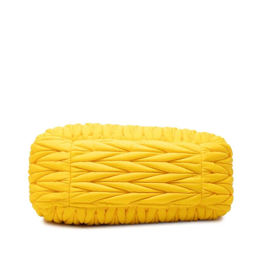 Miu Miu Matelasse Tessuto Wander Hobo Yellow Very good condition - Inside View