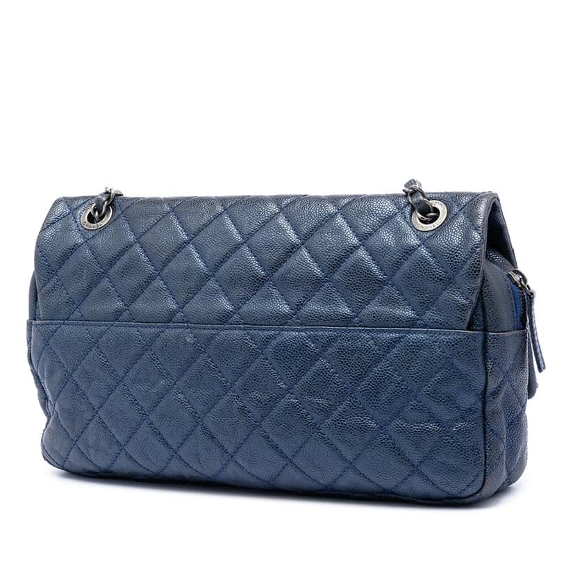 Chanel Jumbo Quilted Caviar Easy Flap Blue Leather Very good condition - Back View