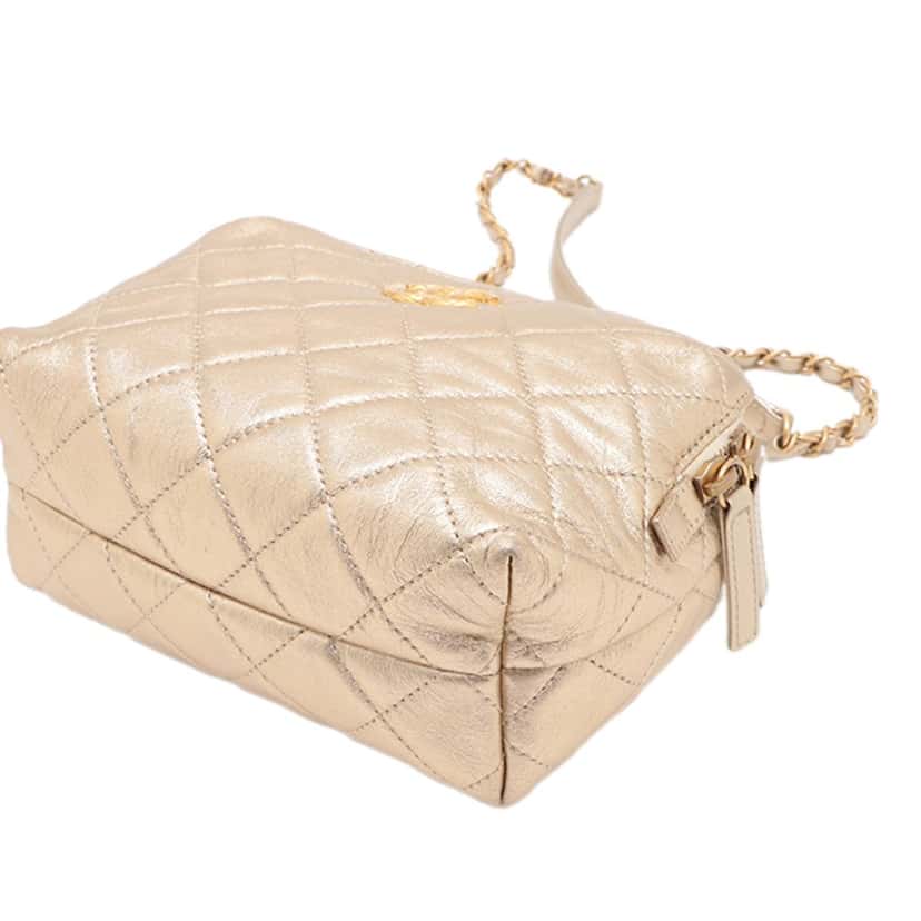 Chanel Mini CC Quilted Metallic Lambskin Bowling Bag Gold Leather Very good condition - Inside View