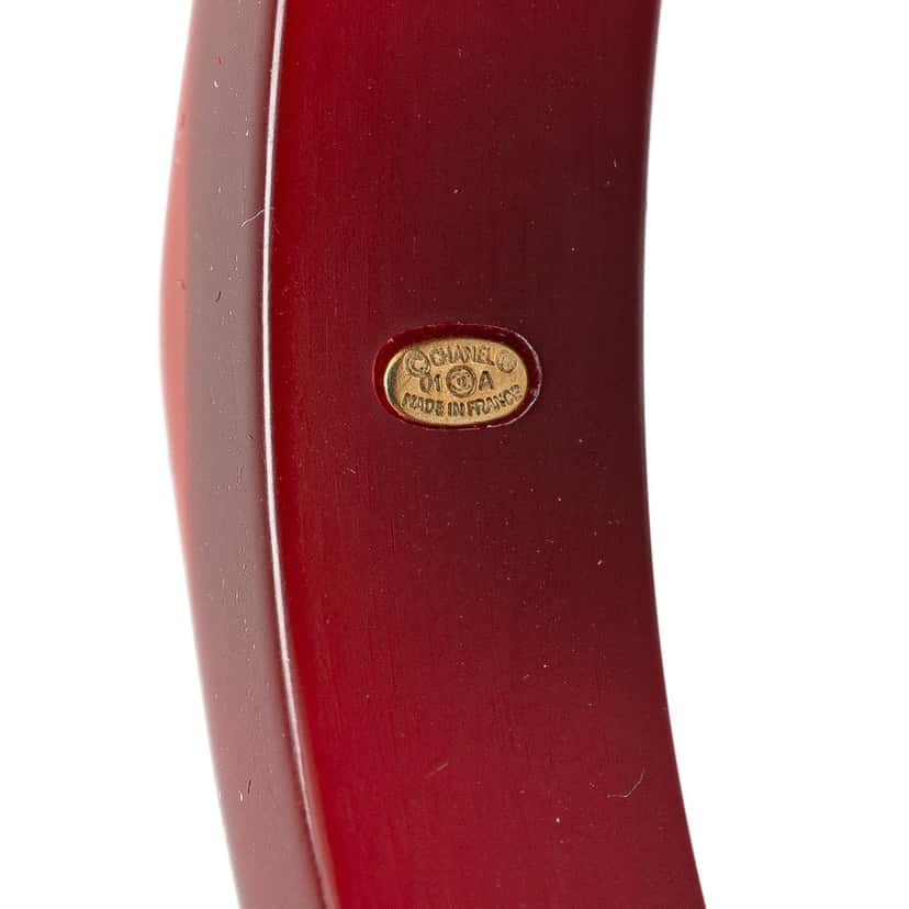 Chanel CC Resin Bangle Red Plastic Very good condition - Model View