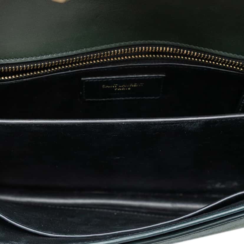 Saint Laurent Suede and Calfskin Monogram Cassandra Clasp Bag Green Leather Very good condition - Model View