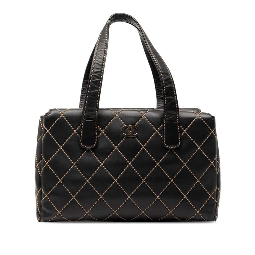 Chanel CC Lambskin Wild Stitch Handbag Black Leather Very good condition - Front View