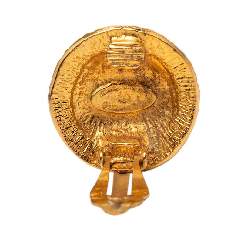 Chanel CC Gold Plated Rue Cambon Round Clip on Earrings Gold Metal Very good condition - Inside View