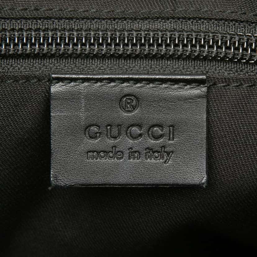 Gucci GG Canvas Perforated Crossbody Black Very good condition - Box View