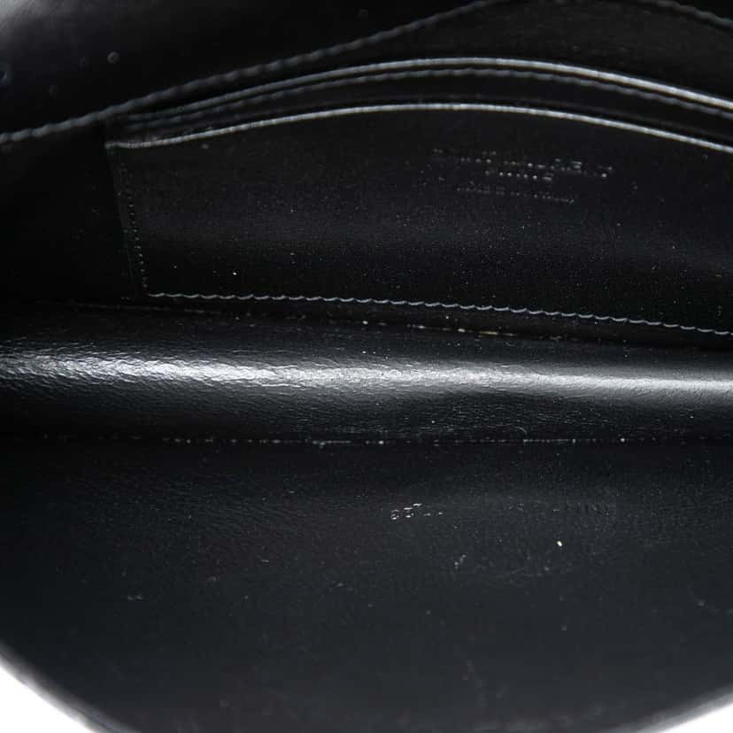 Saint Laurent Smooth Calfskin Crossbody Black Leather Very good condition - Model View