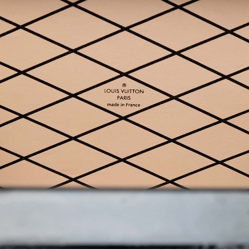 Louis Vuitton Monogram Vernis Stickers Petite Malle Beige Leather Very good condition - Box View