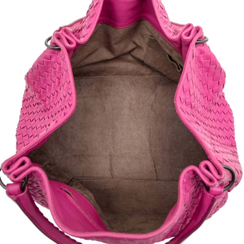 Bottega Veneta Nappa Intrecciato Parachute Tote Pink Leather Very good condition - Model View