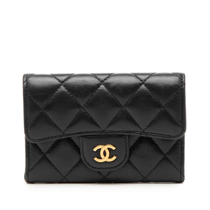 Chanel CC Quilted Lambskin Flap Card Holder Black Leather Very good condition - Front View