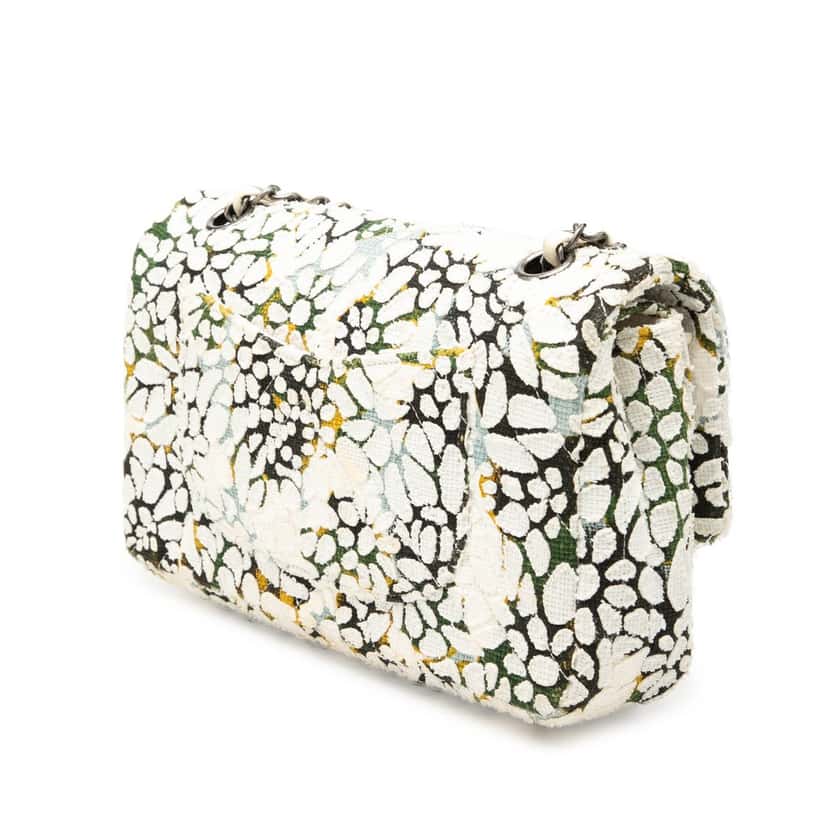 Chanel Medium Classic Chevron Tweed Floral Double Flap White Very good condition - Back View