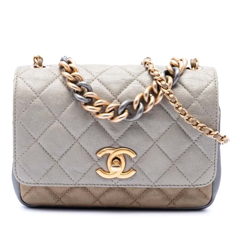 Chanel Small Tricolor Quilted Lambskin Camellia Flower Flap Gold Leather Good condition - Front View