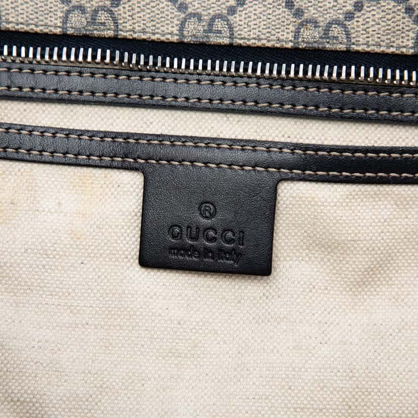 Gucci Medium GG Supreme Zippered Tote Beige Very good condition - Box View