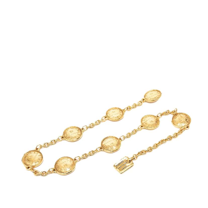 Chanel CC Gold Plated 31 Rue Cambon Medallion Chain Belt Gold Metal Very good condition - Front View