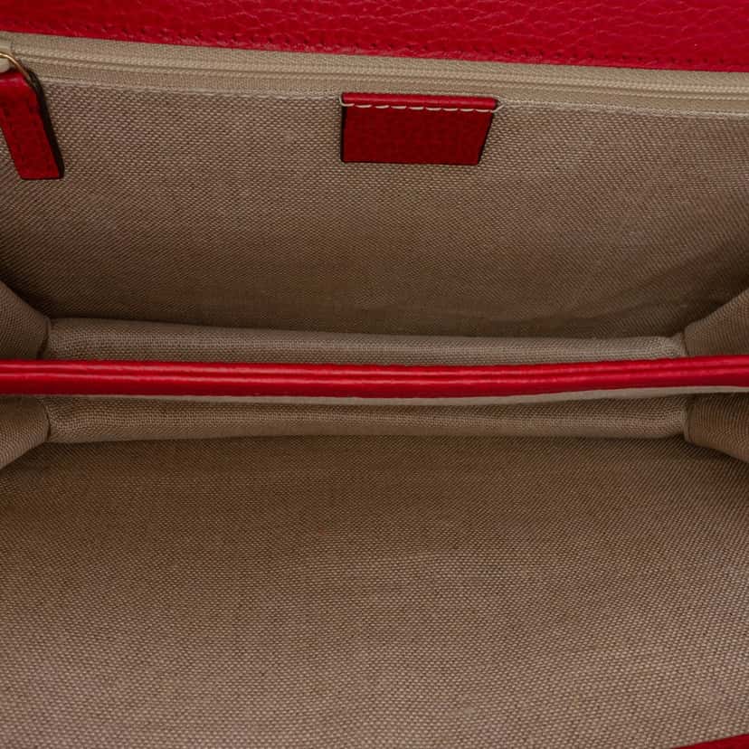 Gucci Medium Dollar Calfskin Interlocking G Crossbody Red Leather Very good condition - Model View