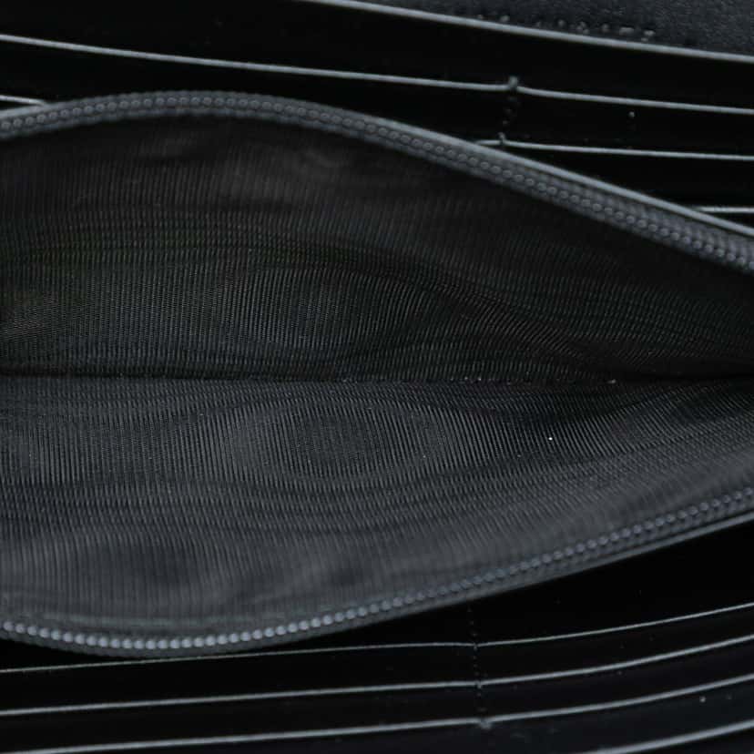 Gucci Guccissima Padlock Wallet On Chain Black Leather Very good condition - Model View