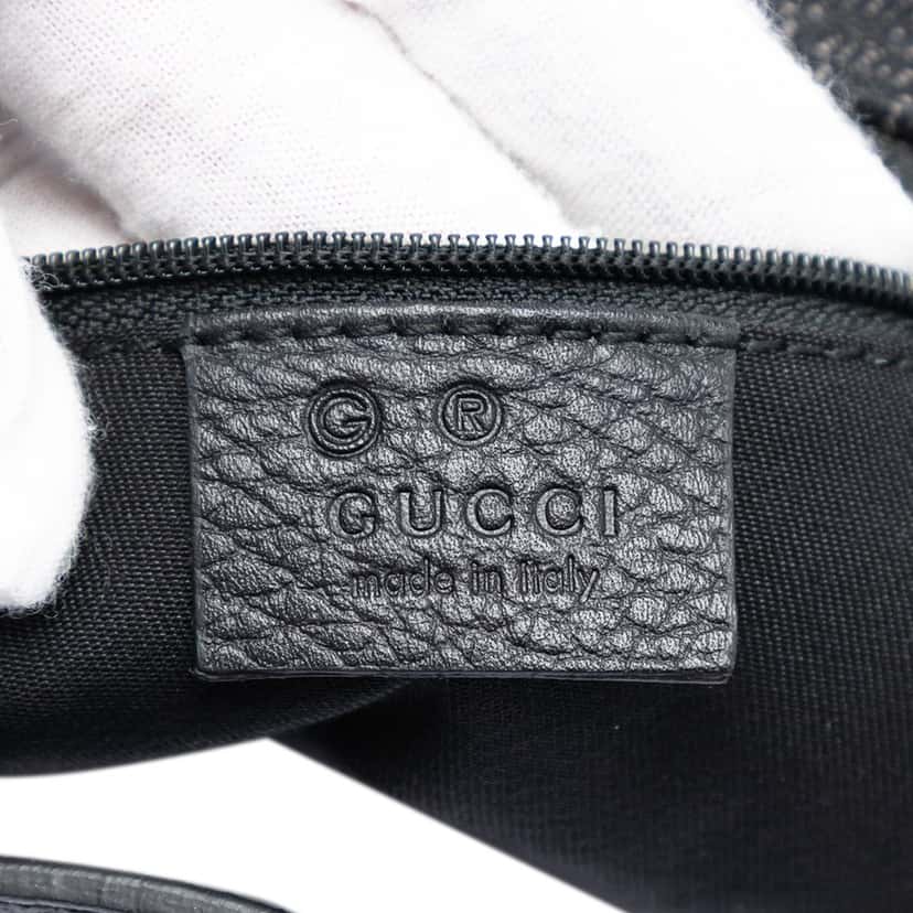 Gucci GG Denim Shoulder Bag Black Very good condition - Box View