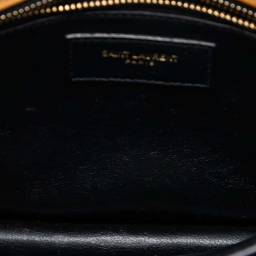 Saint Laurent Smooth Calfskin Monogram Cassandra Clasp Bag Brown Leather Very good condition - Model View
