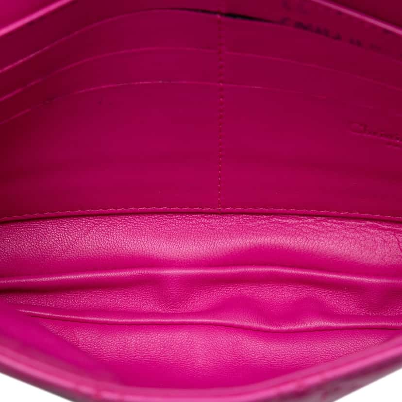 Dior Lambskin Cannage Chain Pochette Pink Leather Very good condition - Model View