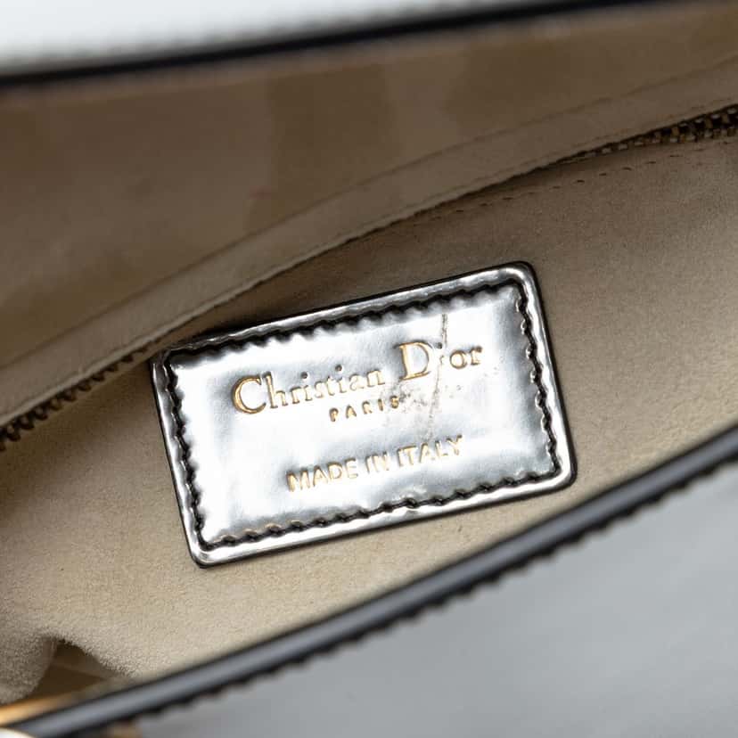 Dior Mini Metallic Patent Lady Dior Silver Leather Very good condition - Box View