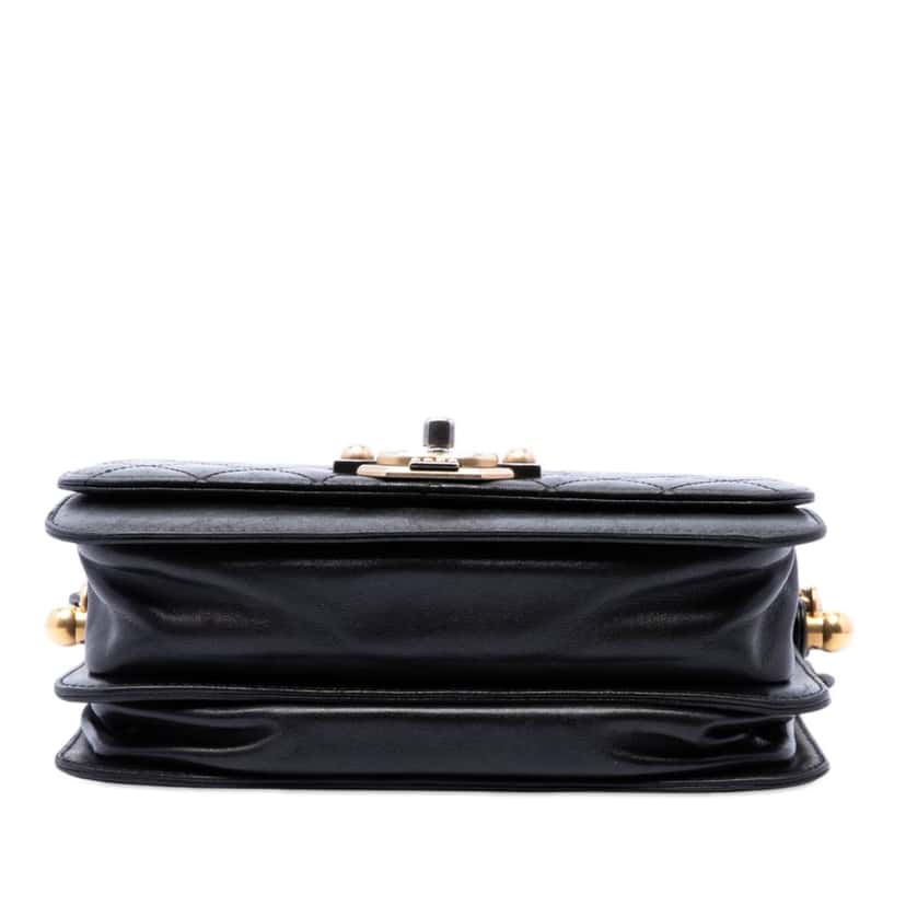Chanel Paris Cosmopolite Medium Quilted Lambskin Ritz Flap Black Leather Very good condition - Inside View