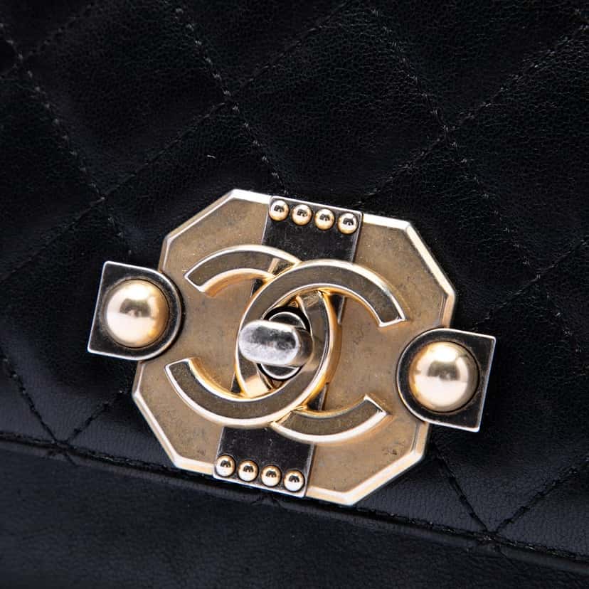 Chanel Paris Cosmopolite Medium Quilted Lambskin Ritz Flap Black Leather Very good condition - Box View