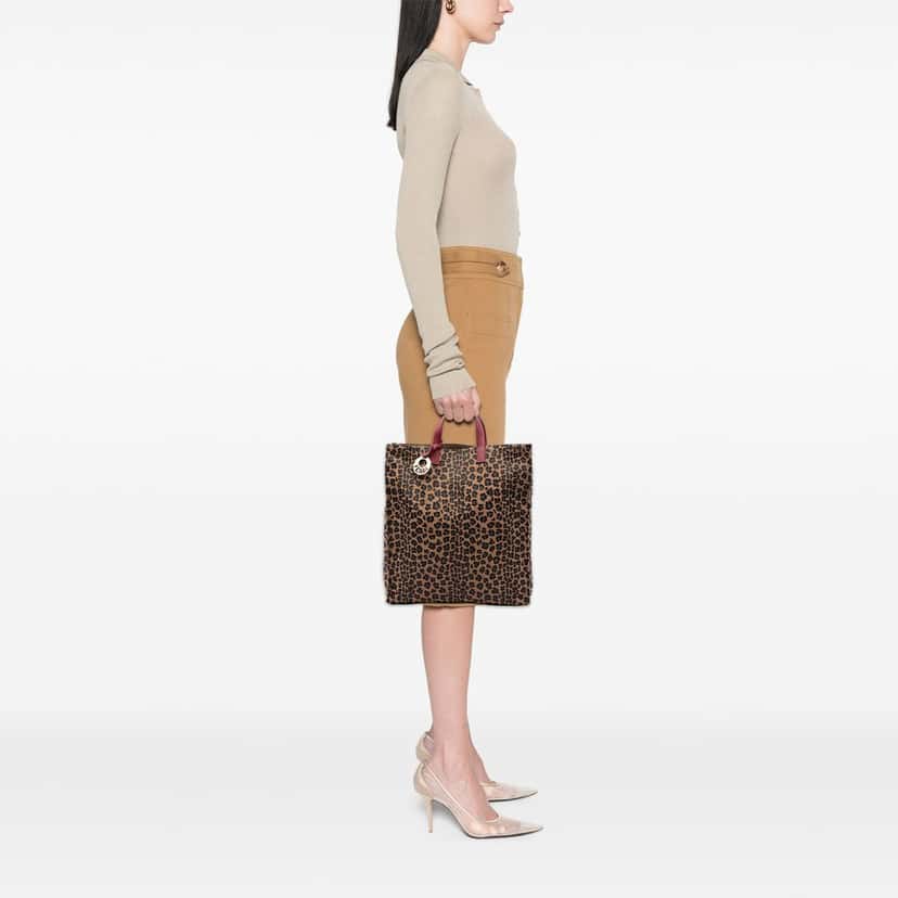 Fendi Leopard Printed Canvas Shopping Tote Brown Very good condition - Box View