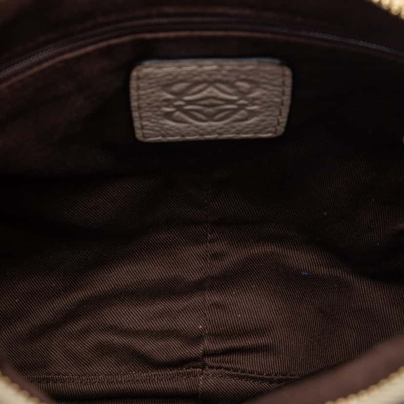 Loewe Anagram Canvas New Road Hobo Beige Very good condition - Model View